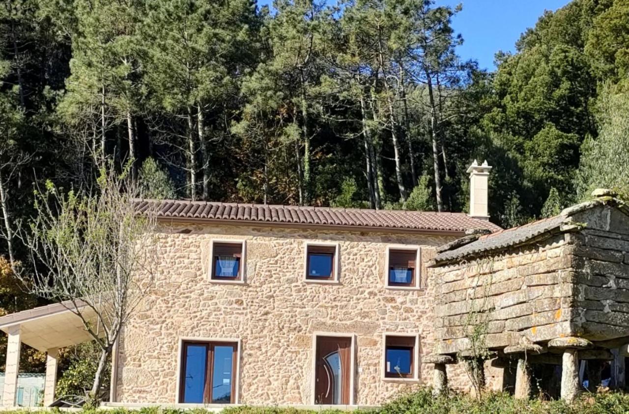 Villa Piomincha Cee Exterior photo
